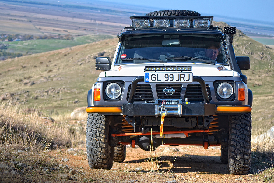 White Wolf - Nissan Patrol Y60